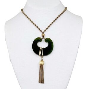Vintage 12k Gold filled nephrite jade pendant necklace - GM597